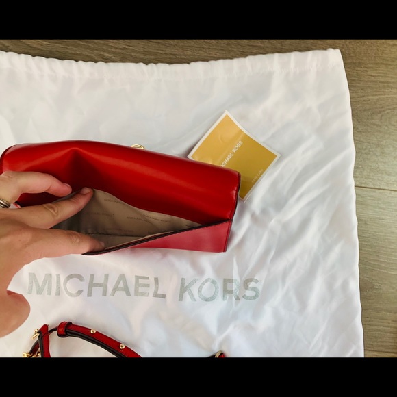 Michael Kors Crossbody/Clutch - Picture 10 of 10